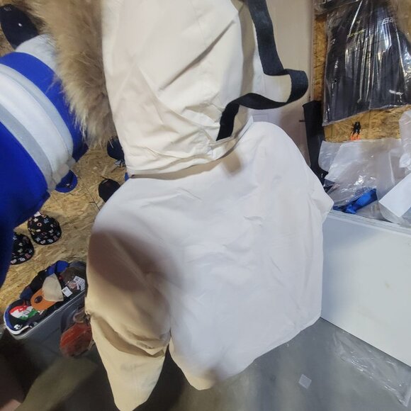 white mlb yankees thick down winter jacket - Picture 2 of 6